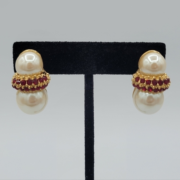 Vintage Richelieu Earrings Gold Tone Faux Pearl Red Crystal #874 - Picture 8 of 14